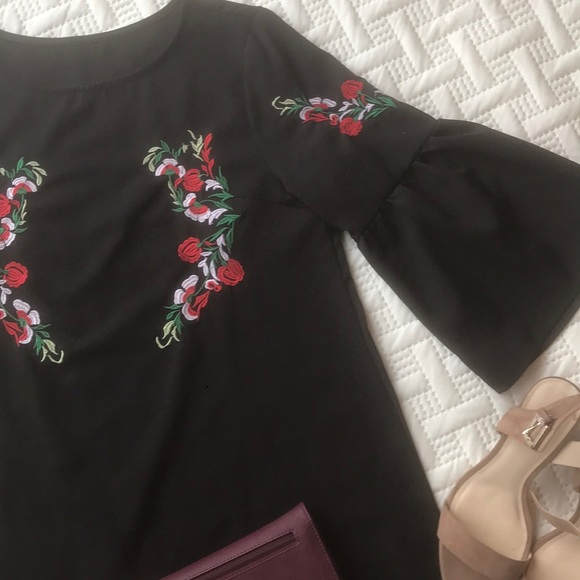 Floral Embroidered Bell Sleeve Dress - Picture 2 of 6
